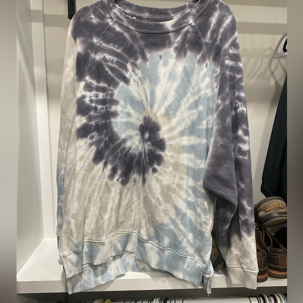 American Eagle Sweatshirt